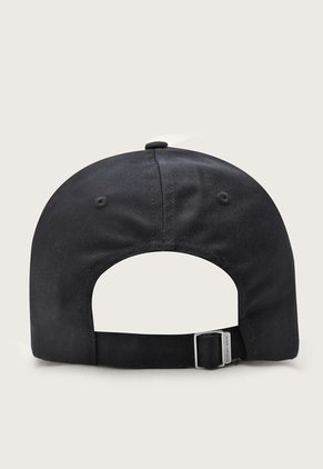 Gorra UNDER ARMOUR Favorite Negro