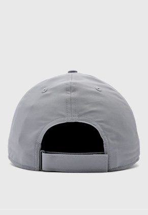 Gorra UNDER ARMOUR Golf 96 Gris