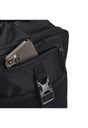 Bolso Under Armour Utility Flex Sling-Negro