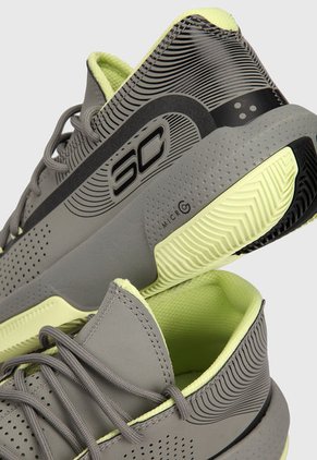 Tenis Basketball Verde Oliva-Negro UNDER ARMOUR Ua Sc 3zero III