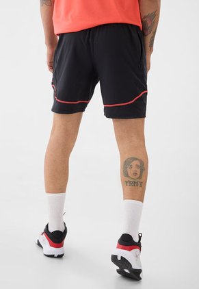 Pantaloneta Negro-Naranja Neón UNDER ARMOUR Challenger Pro