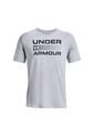 Camiseta Under Armour Team Issue-Gris de Under Armour