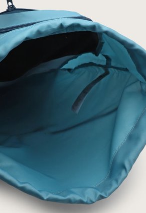 Tula Celeste-Azul Raf-Negro UNDER ARMOUR Undeniable