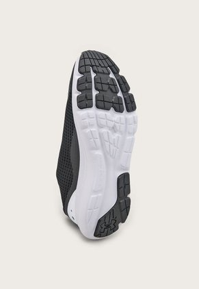 Tenis Running Negro-Blanco UNDER ARMOUR Surge 3