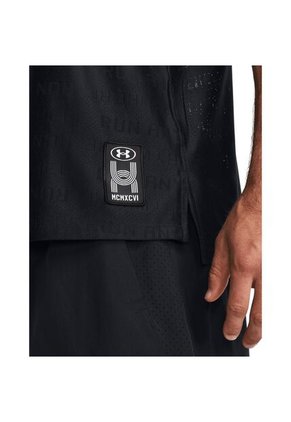 Camiseta Hombre UNDER ARMOUR RUN EVERYWHERE SINGL Negro Under Armour