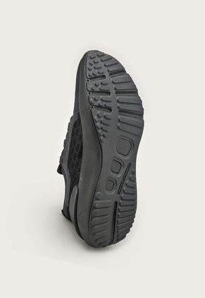 Tenis Running Negro UNDER ARMOUR HOVR Phantom 3 SE