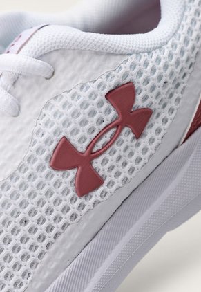 Tenis UNDER ARMOUR Surge 3 Blanco