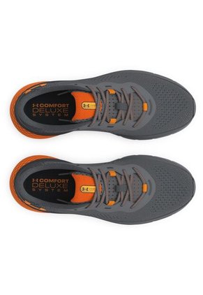 Tenis Hombre Under Armour UA HOVR TURBULENCE 2 Gris 2 Under Armour