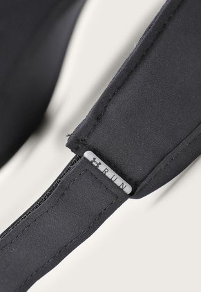 Visera Negro-Blanco UNDER ARMOUR Launch Run