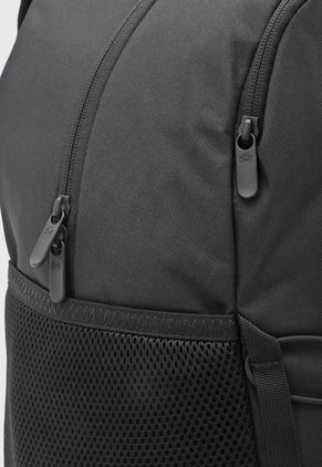 Morral Training UNDER ARMOUR Hustle Sport 6.0 Negro