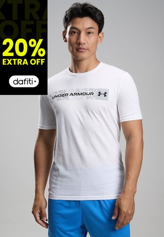 Camiseta UNDER ARMOUR Camo Chest Stripe Blanco Under Armour