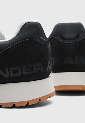 Tenis UNDER ARMOUR Essential Runner Negro