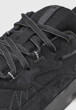 Tenis Running Negro UNDER ARMOUR Charged Verssert 2