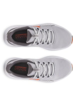Tenis Running Hombre Under Armour CHARGED SURGE 4 Gris 1 Under Armour