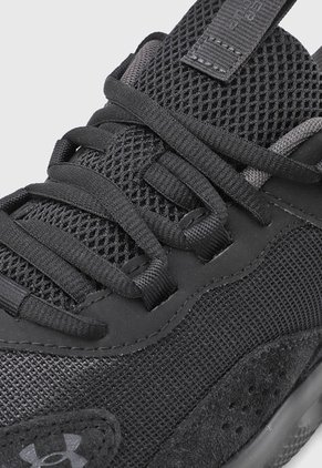 Tenis Running Negro UNDER ARMOUR Charged Verssert