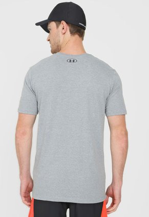 Camiseta Gris-Negro UNDER ARMOUR Rock Brahma B