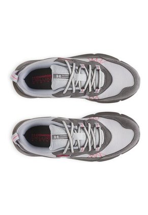 TENIS UNDER ARMOUR HOMBRE VERSSERT 2 - 3027178-011