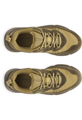 Tenis Running Hombre Under Armour CHARGED VERSSERT 2 Verde Under Armour
