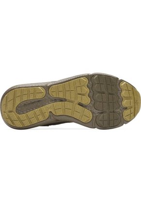 Tenis Running Hombre Under Armour CHARGED VERSSERT 2 Verde Under Armour