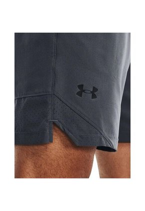 Pantaloneta Under Armour Vanish Woven 8 In-Gris