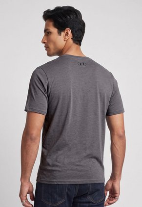 Camiseta UNDER ARMOUR Left Chest  Gris