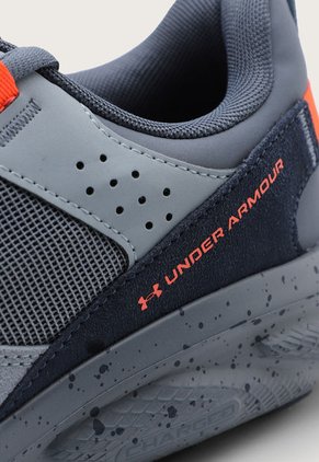 Tenis Running Gris-Naranja UNDER ARMOUR Charged Verssert Speckle