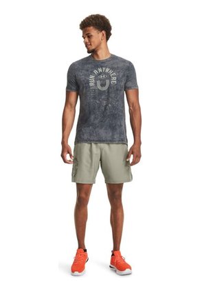 Camiseta Hombre UNDER ARMOUR RUN EVERYWHERE TEE Negro Under Armour