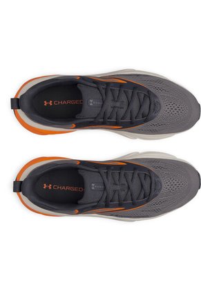 Tenis Hombre Under Armour UA ROGUE 6 Gris Under Armour