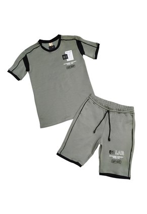 CONJUNTO UNPLUGGEED NIÑO 17072 Talla 12