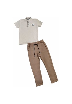 CONJUNTO UNPLUGGEED NIÑO 17076 Talla 14