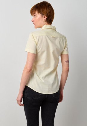 Camisa U.S. POLO ASSN. Amarillo