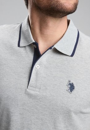 Polo U.S. POLO ASSN. Gris