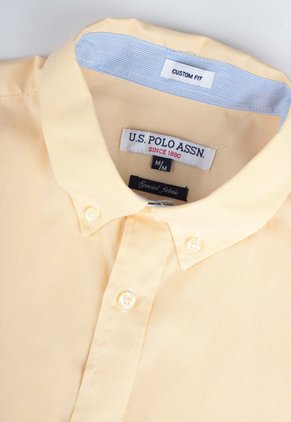 Camisa U.S. POLO ASSN. Amarillo