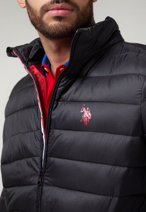 Chaqueta Negro-Rojo Us Polo Assn