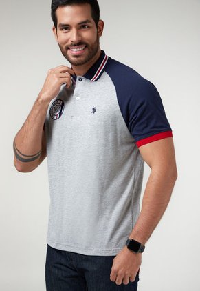 Polo Gris-Rojo-Azul Navy Us Polo Assn