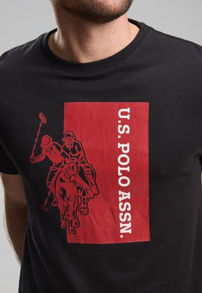 Camiseta U.S. POLO ASSN. Negro
