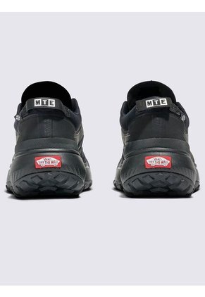Tenis Hombre Vans Mte Crosspath Negro/Negro Vans