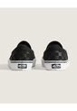 Tenis Hombre Vans Ua Classic Slip-On Negro Vans de Vans