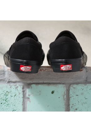 Tenis Hombre Vans Mn Skate Slip-On Negro/Negro Vans