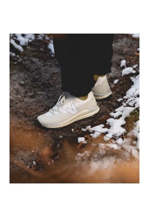 Tenis Veja Hombre Fitz Roy Gravel FR2303556-B44 Gris