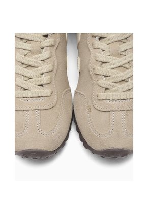 Gt Suede AI0321656A-40 Gris