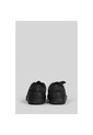 Panenka Leather Veja & Arpenteur UR0222345B-41 Negro de Veja