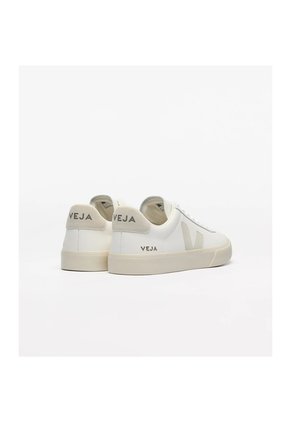 Tenis Veja De Hombre Cuero Campo Blanco Natural CP0502429B-40 Blanco
