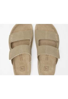 Sandalia Veja De Hombre Etna SA3220670B-43 Beige