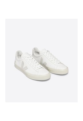 Tenis Veja De Mujer Campo Chromefree Natural CP0502429A-37 Blanco