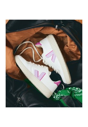Tenis Veja De Mujer V-10 Cwl VW0703676A-36 Blanco
