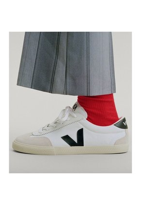 Tenis Veja De Mujer Volley Canvas VO0103524A-37 Blanco