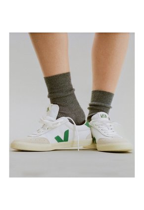 Tenis Veja De Mujer Volley Canvas VO0103525A-39 Blanco