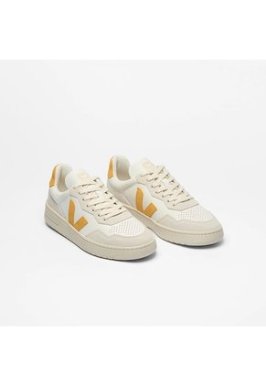 Tenis Veja De Hombre V-90 Leather White Safran VD2021361B-46 Blanco