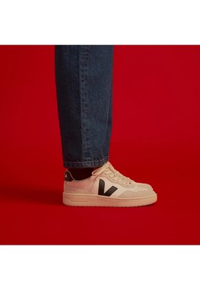 Tenis Veja De Hombre V-90 O.t. Leather VD2021061B-45 Negro